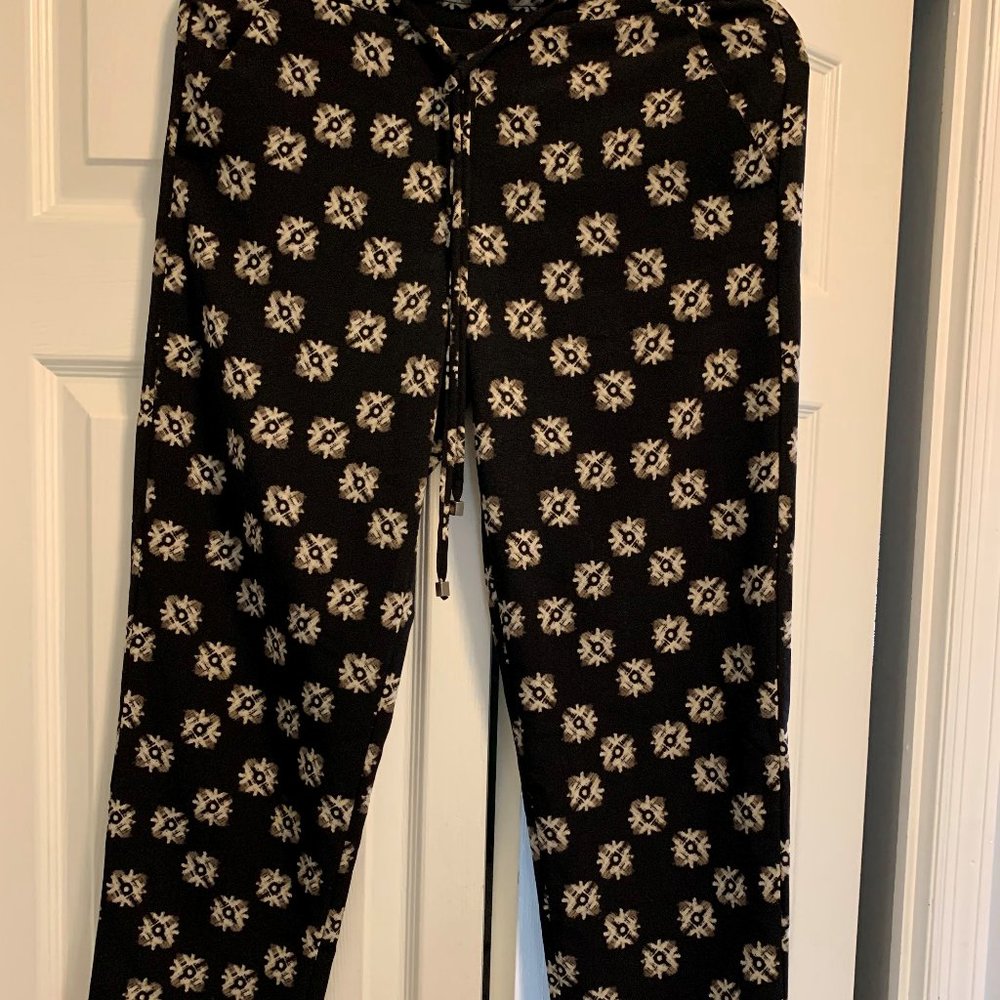 The Limited Bundle, Two pants